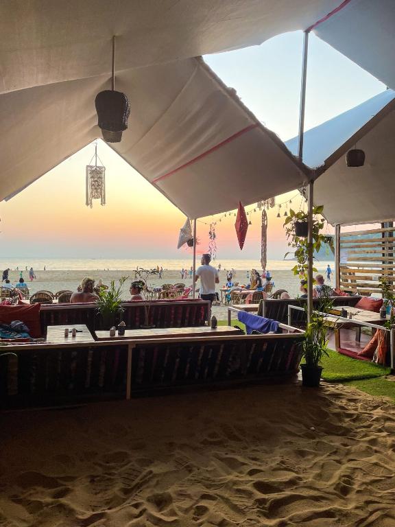 Příroda nedaleko luxury tent