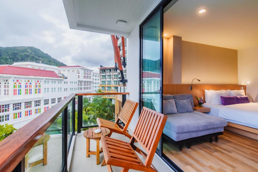 The Lunar Patong - Resim 36