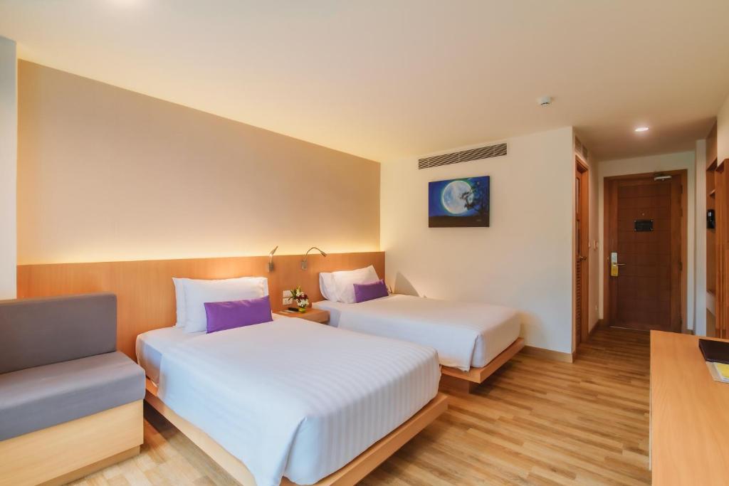 The Lunar Patong - Resim 43