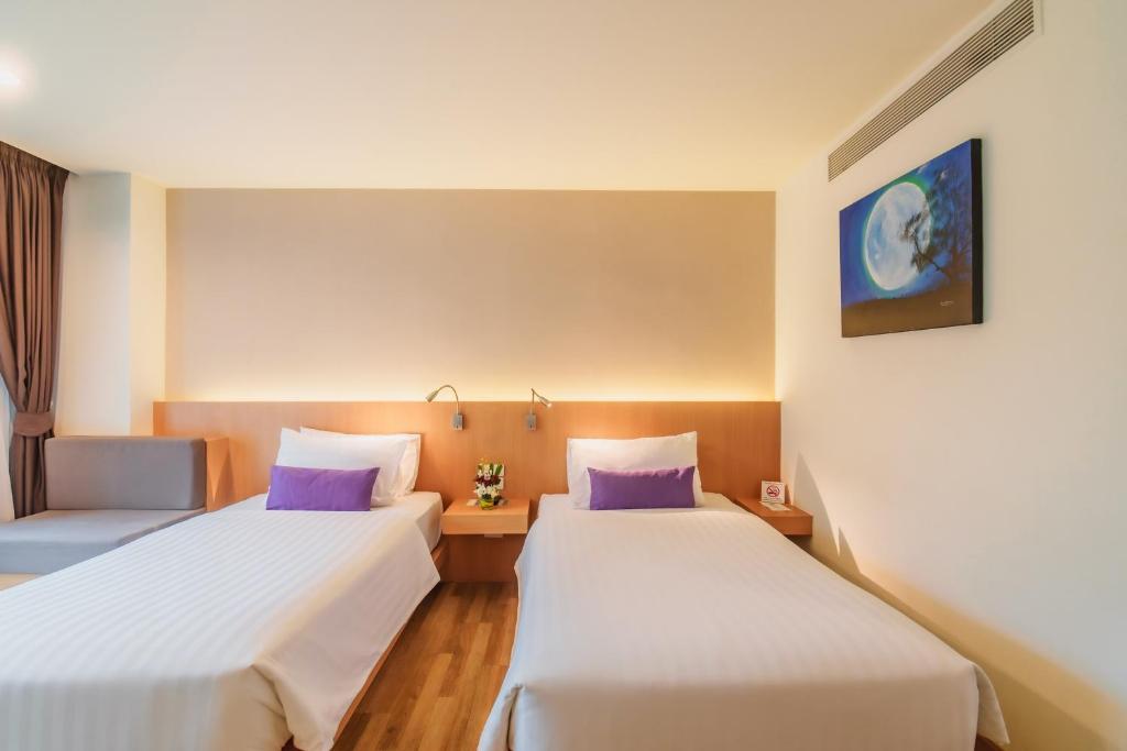 The Lunar Patong - Resim 45