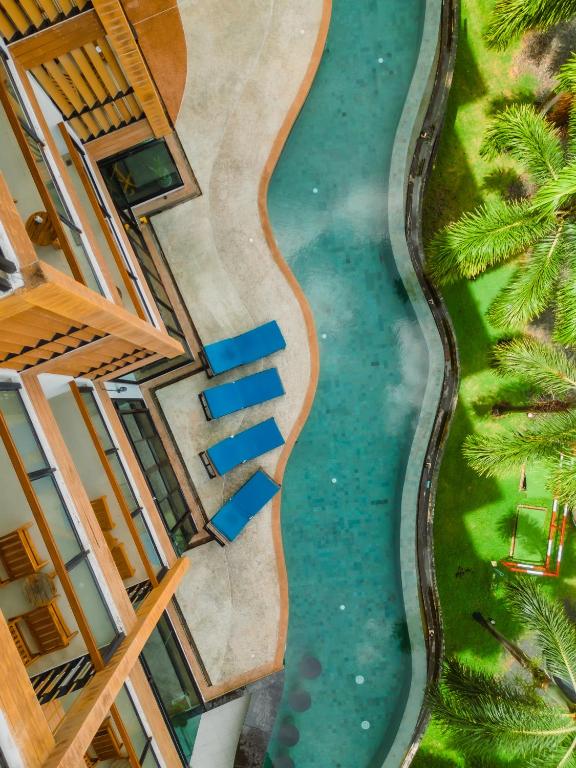 The Lunar Patong - Chambre Lit King-Size Exécutive - Vue Sur Piscine