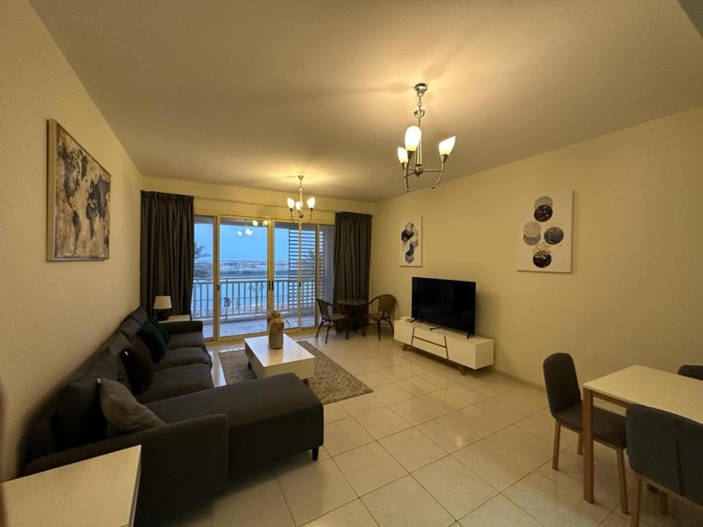 Incredible 1B with Lagoon view in Ras Al Khaimah, Ras al Khaimah