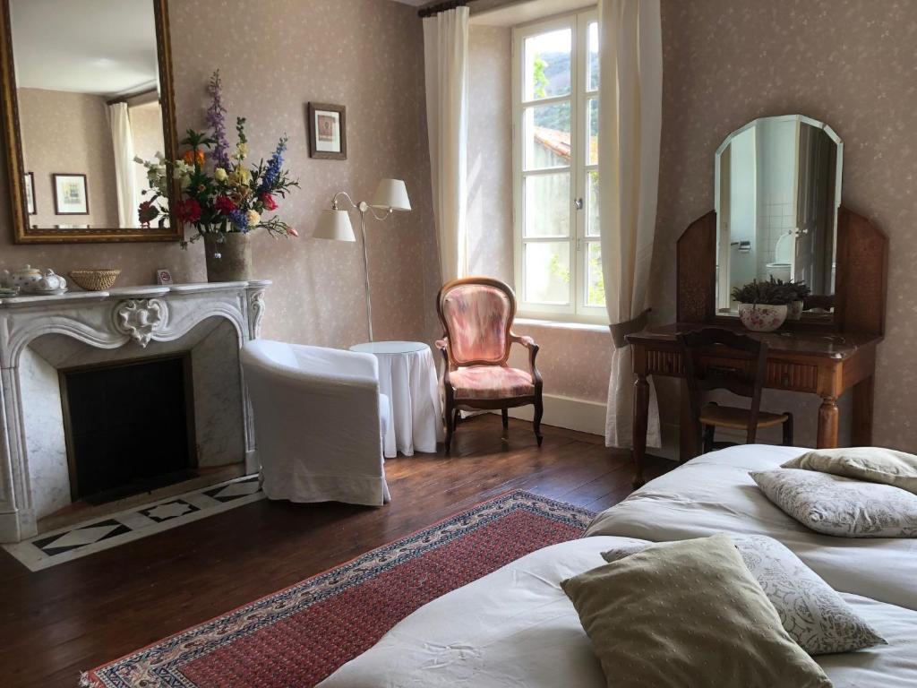 La Cerisaie - Chambres d'hôtes & gites - Habitación Doble Superior