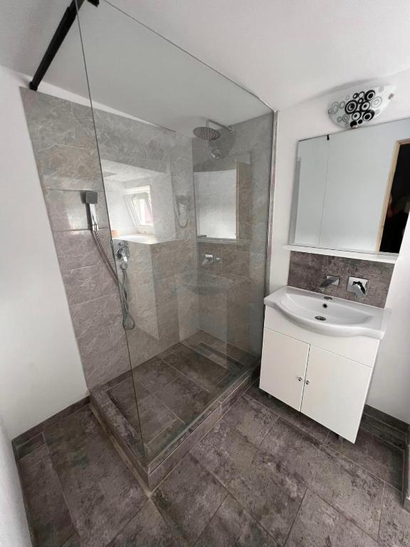 VILA VALENTINO - Double Room With Private Bathroom