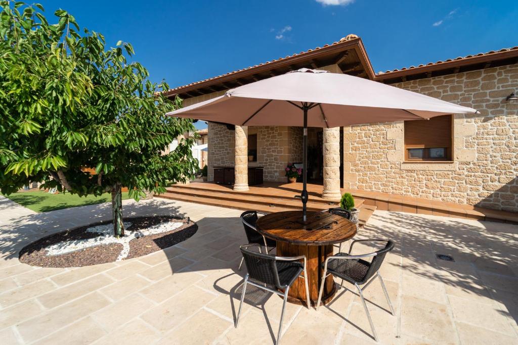 Patio nebo venkovní prostory v ubytování Casa Rural Alvaro
