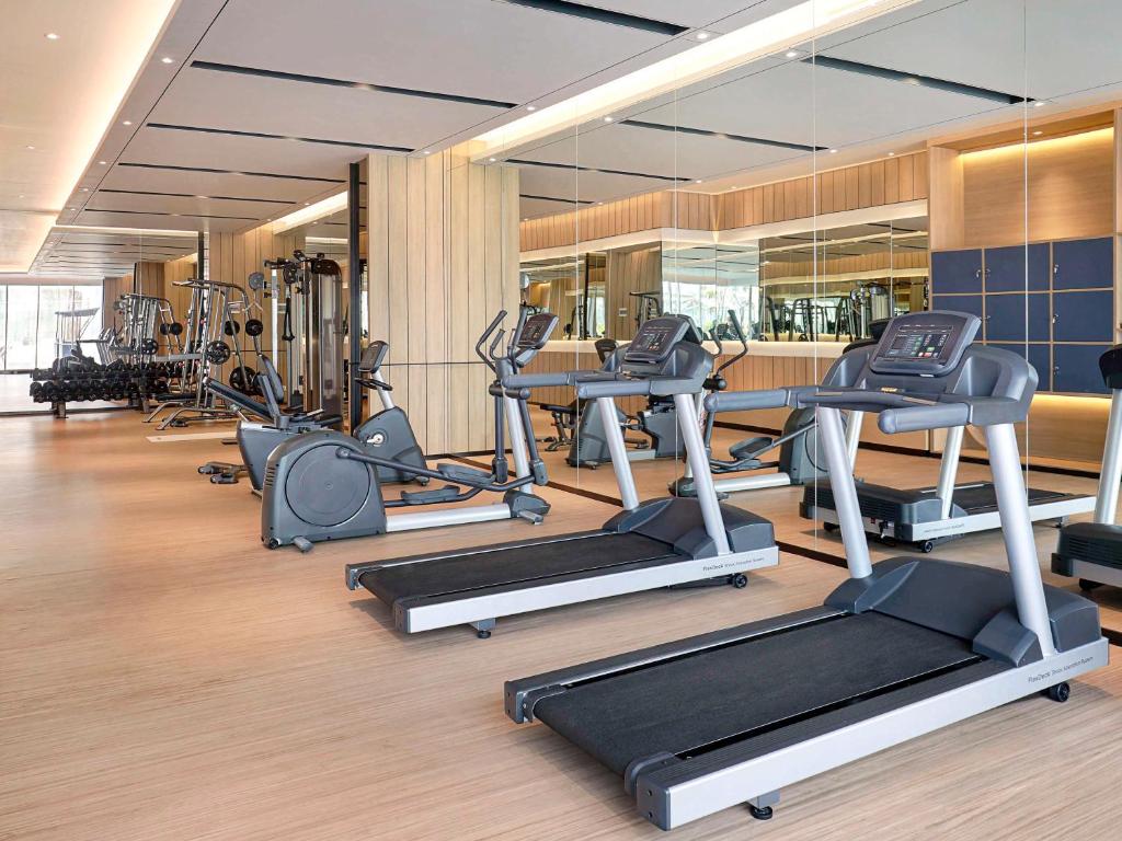 Fitness centrum a/nebo fitness zařízení v ubytování Mercure Samarinda