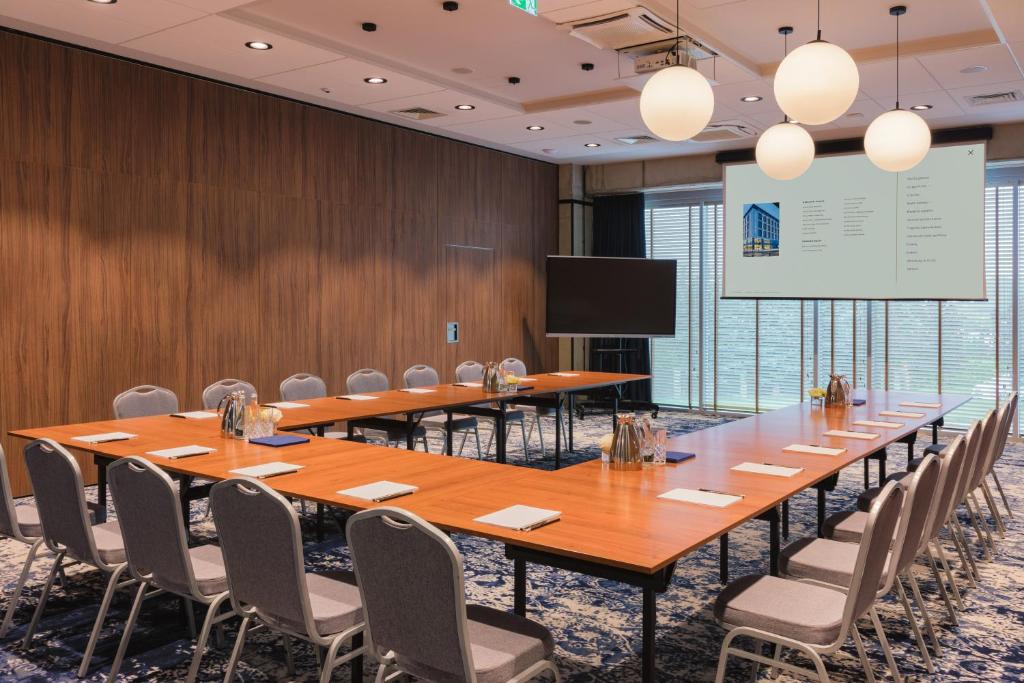 Arche Hotel Wroclaw Airport - Resim 42