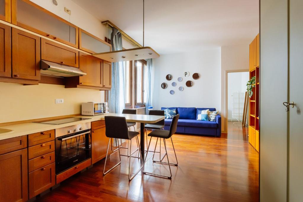 Køkken eller tekøkken på Yourbanflat Vintage