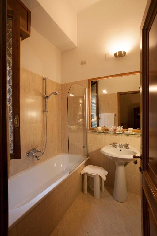 Koupelna v ubytování Hotel Posta