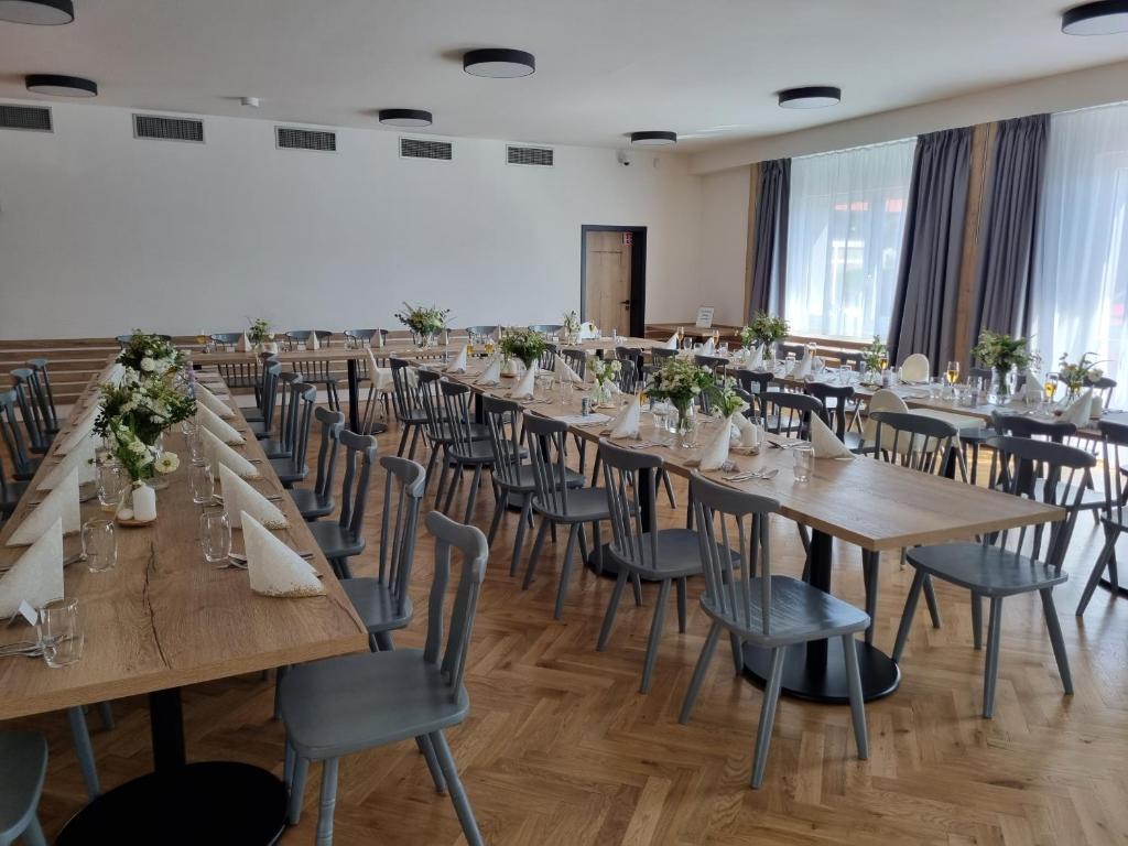 Restaurace v ubytování Penzion Racek