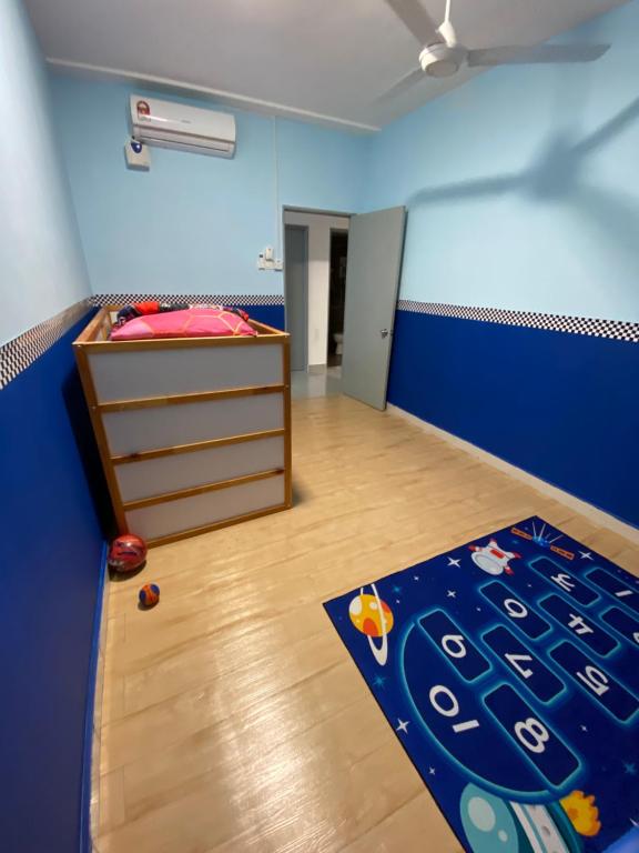 Postel nebo postele na pokoji v ubytování Apartment Putrajaya Presint 16