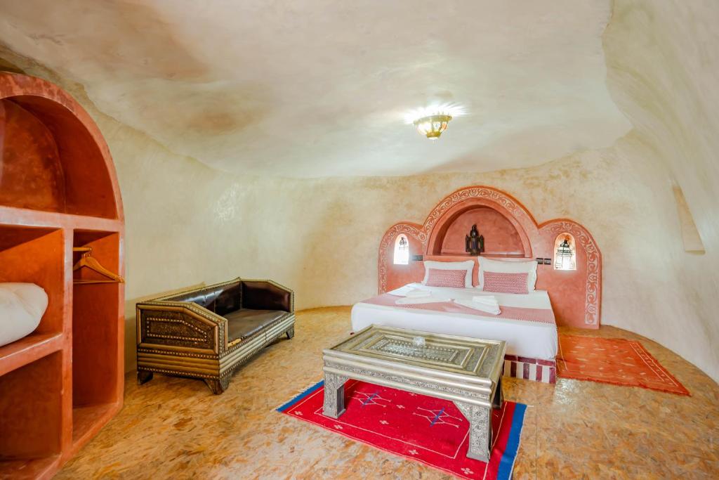 Kasbah Tizzarouine - Cave Troglodyt Deluxe