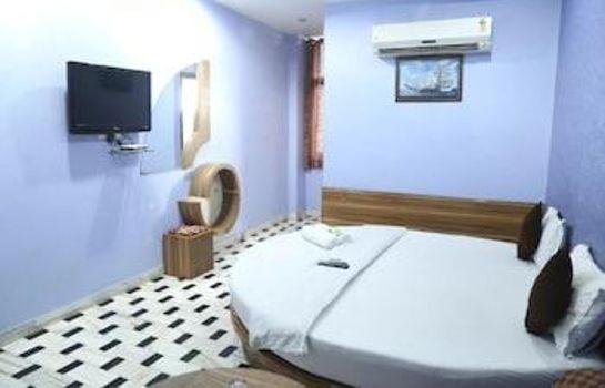 TV a/nebo společenská místnost v ubytování HOTEL HAYAT RESIDENCY