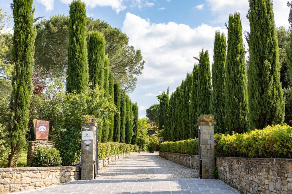 A garden outside Agriturismo LaPievuccia