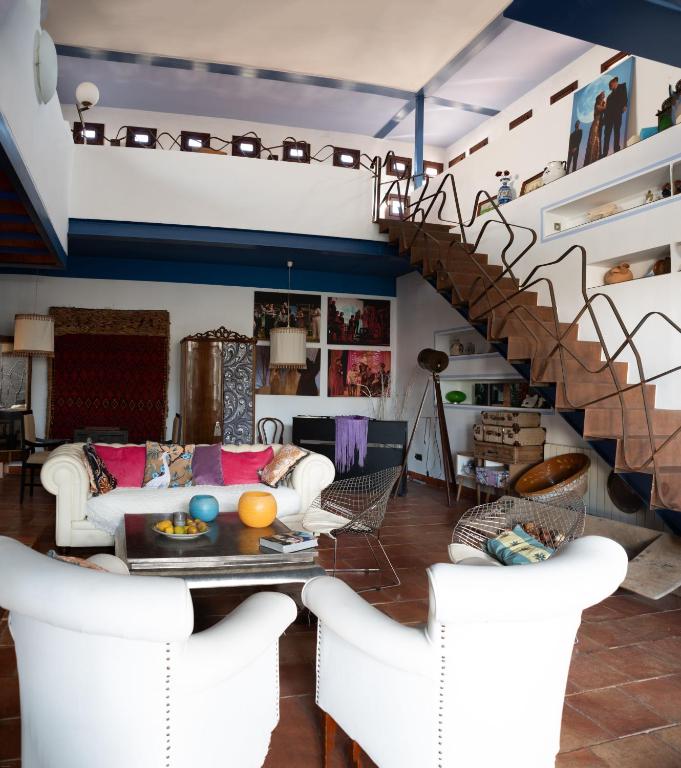A seating area at Casa Rural Santa Ana