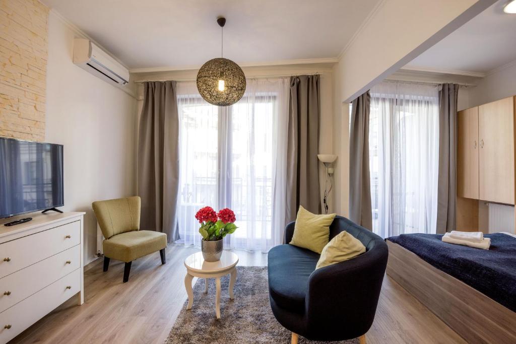 Cozy In the Heart of Budapest with Terrace and Tub 1061 Budapest, 30 Király utca kép - 1