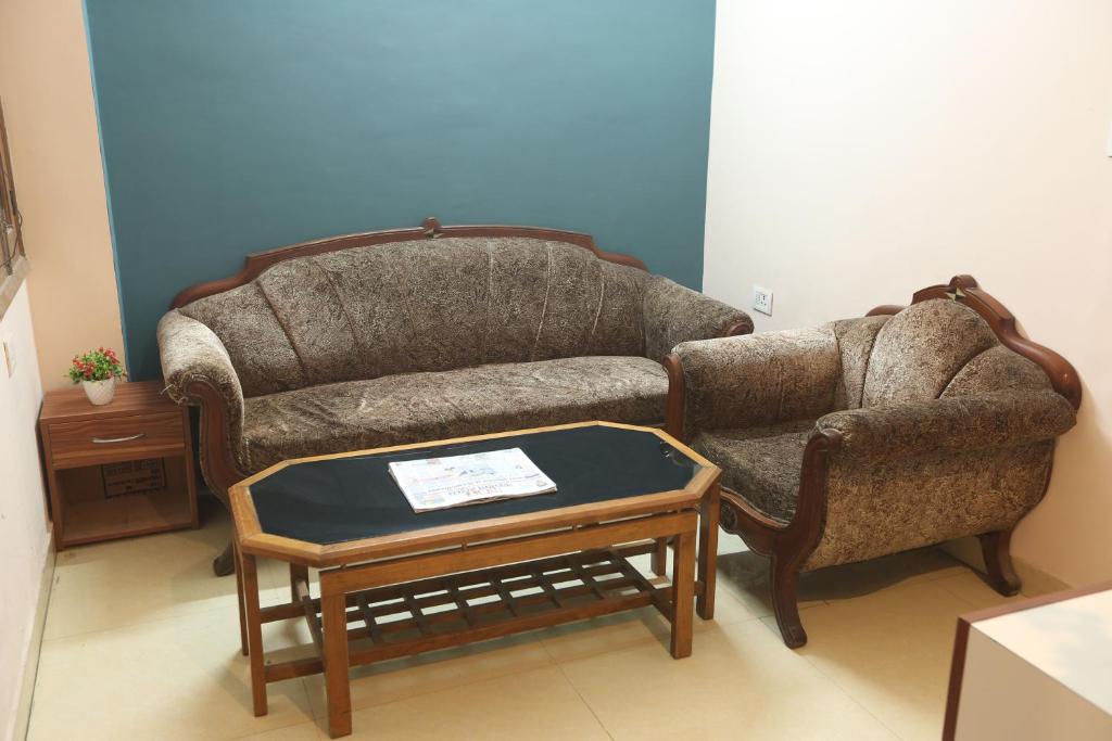 Posezení v ubytování Hotel Ginger Palace - Corporate Hotel Noida Sector 62