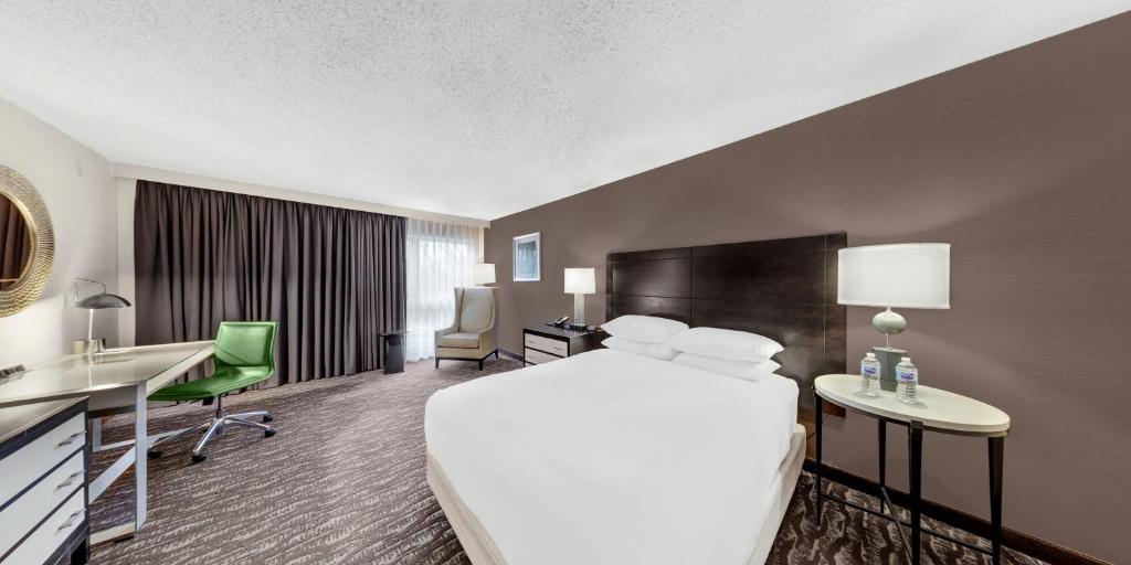 Delta Hotels by Marriott Baltimore North - Logeerkamer, 1 Koningin