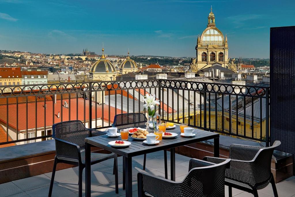 DownTown Suites Rubesova - Resim 2