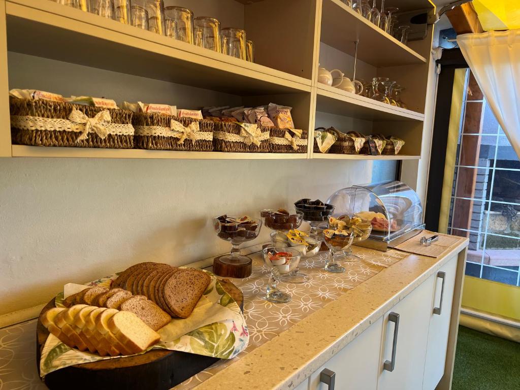 Cibo presso l'affittacamere o nelle vicinanze
