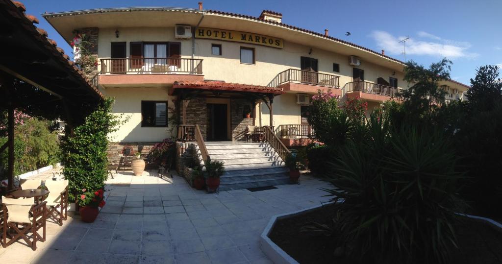 Budova, kde se hotel nachází
