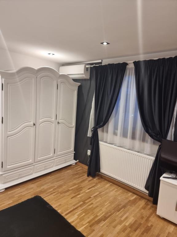 Fotografie z fotogalerie ubytování Casa Petcu v destinaci Craiova