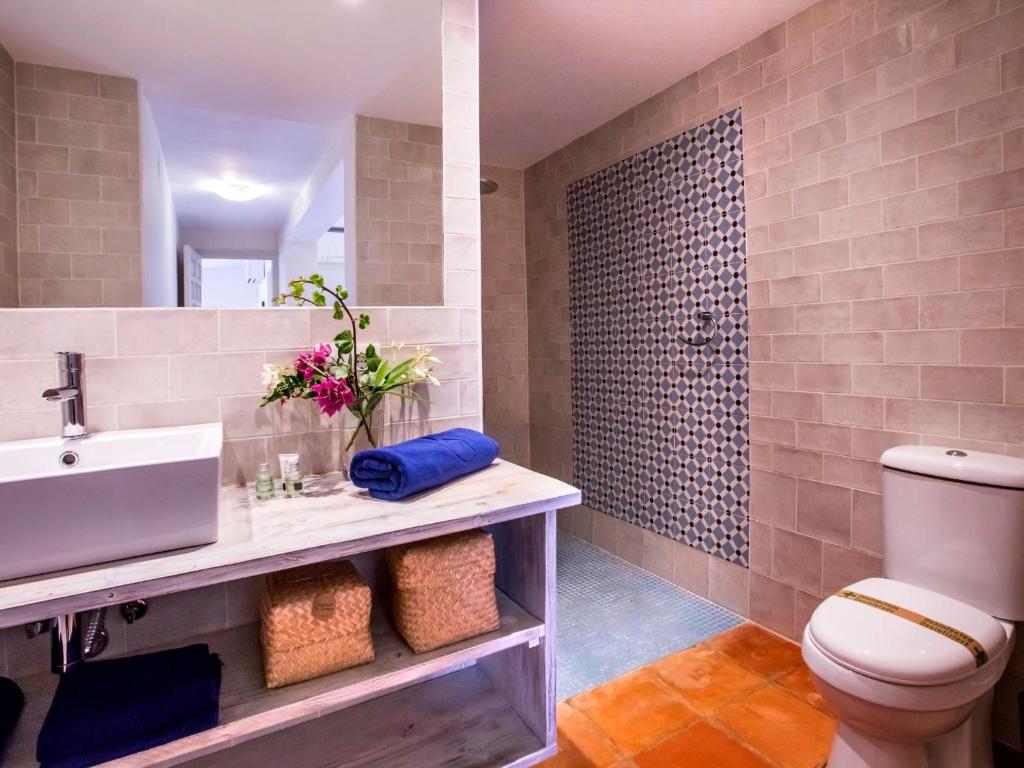 Kúpeľňa v ubytovaní Villa Villa El Camino by Interhome