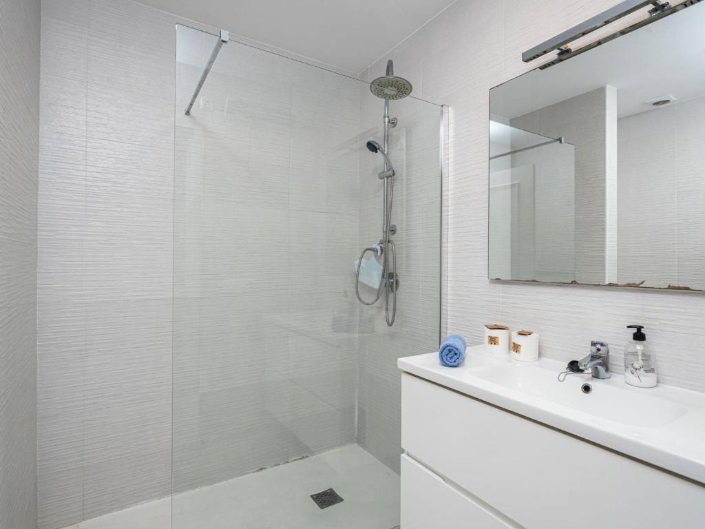 Kúpeľňa v ubytovaní Apartment Jardines del Mar by Interhome