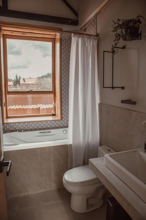 Casa Faustina - Templo de la Luna