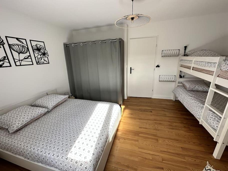 Postel nebo postele na pokoji v ubytování Gîte Le Manala