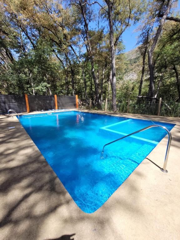 La pileta dentro o cerca de TERMAS DE CHILLAN Las Trancas