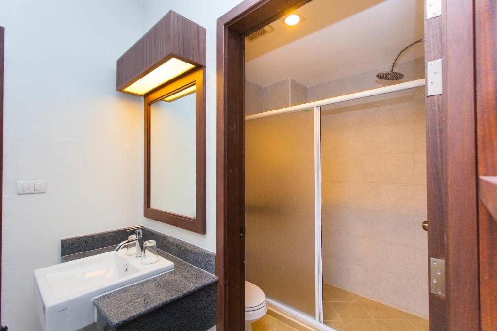 Ratana Hill Patong - 11