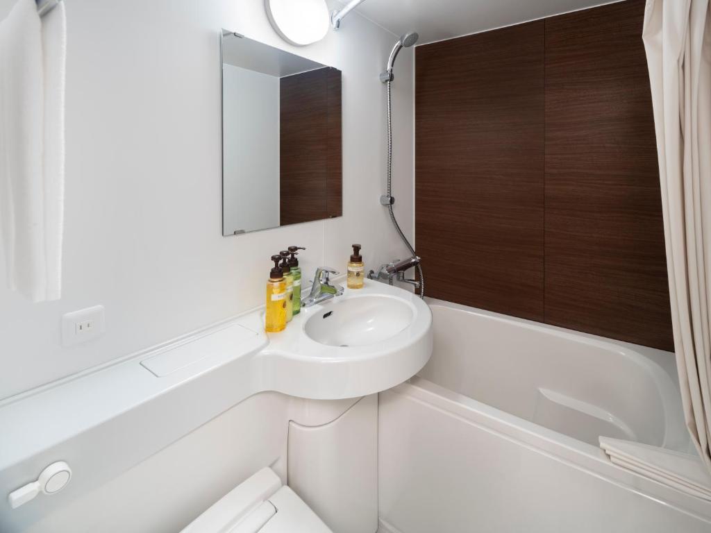 Koupelna v ubytování Art Hotel Joetsu