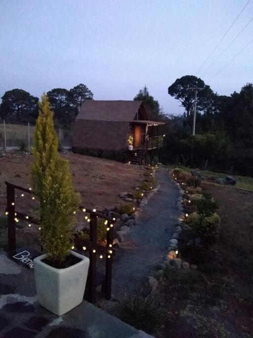 Zahrada ubytování Villas Margarita, Mazamitla, Jalisco.