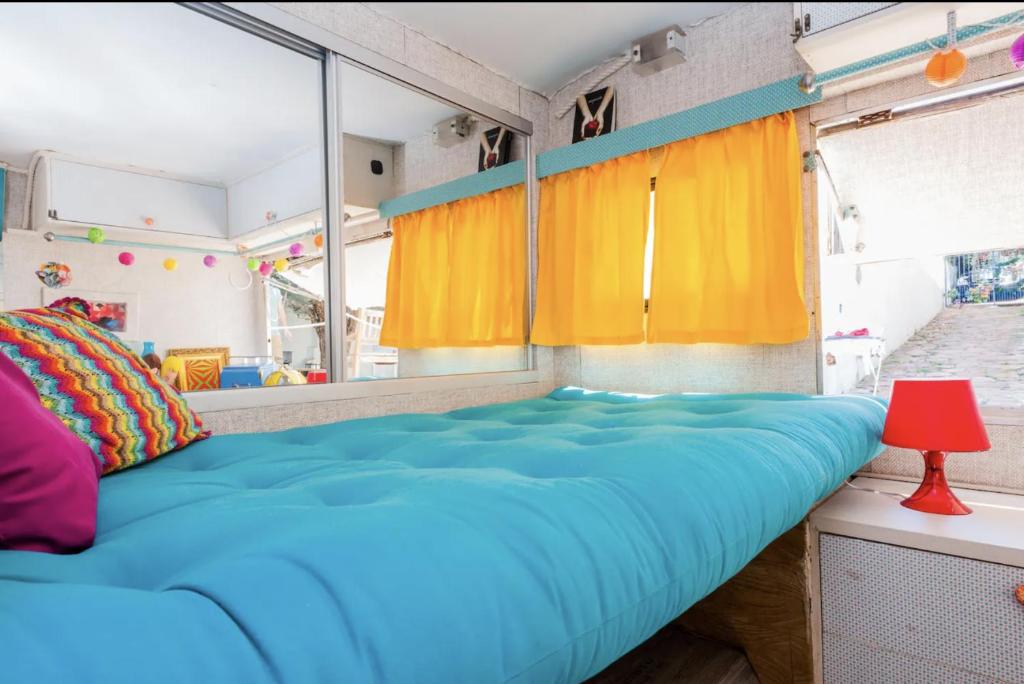 Postel nebo postele na pokoji v ubytování Paradiso Hostel & Suites - TOP 1 DE SÃO PAULO
