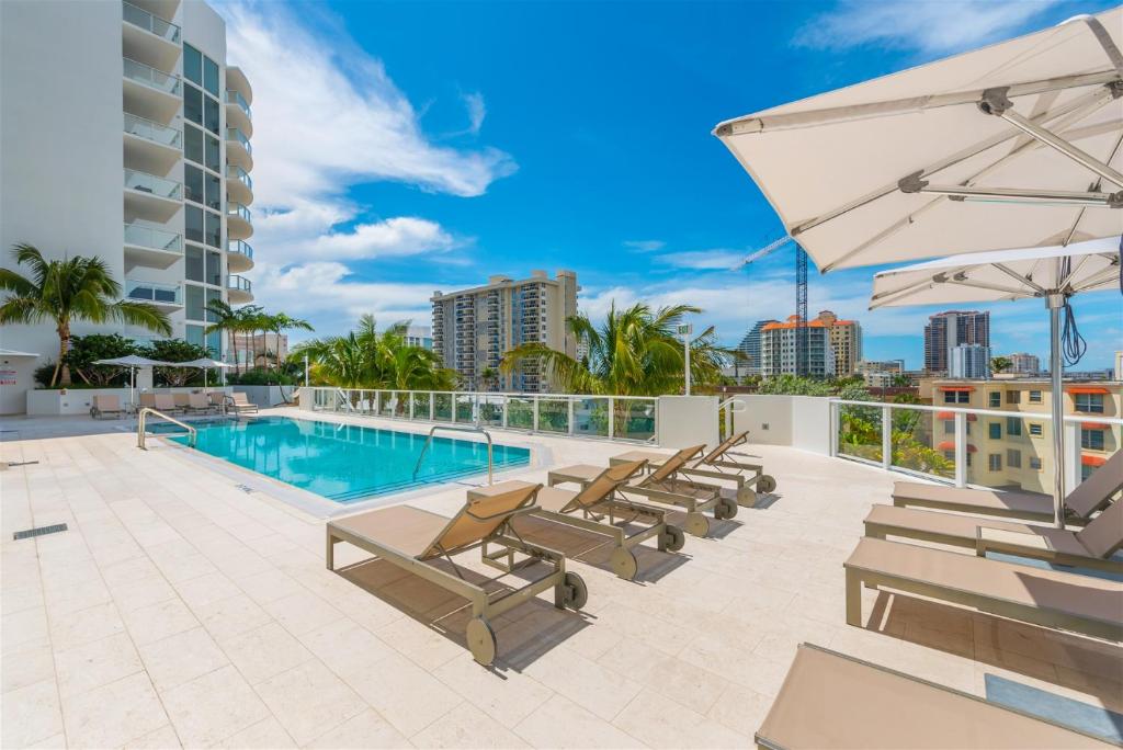 7th fl, modern, pool, gym., Fort Lauderdale (updated prices 2024)