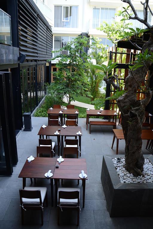 Restaurace v ubytování THE 1O1 Bali Fontana Seminyak