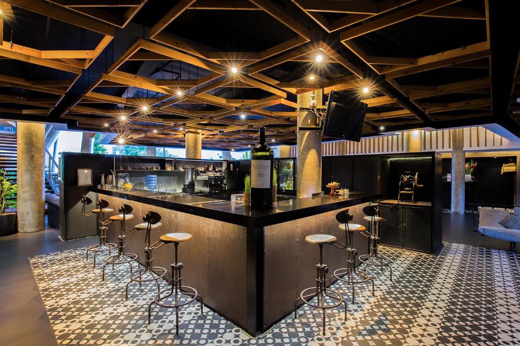 Lounge nebo bar v ubytování THE 1O1 Bali Fontana Seminyak