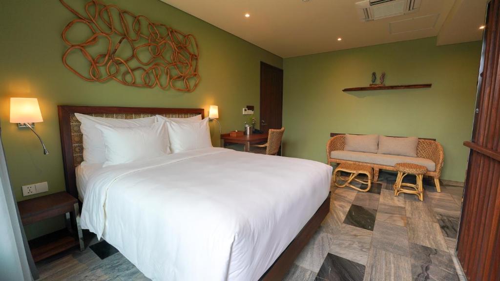 CHiEM HoiAn - The Beachside Boutique Hotel & Villa - 17