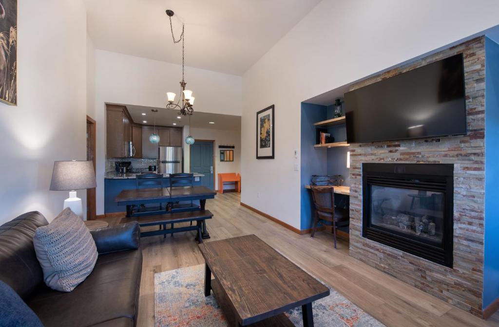 Zephyr Mountain Lodge Premium Rated Condo 1701, Winter Park Updated