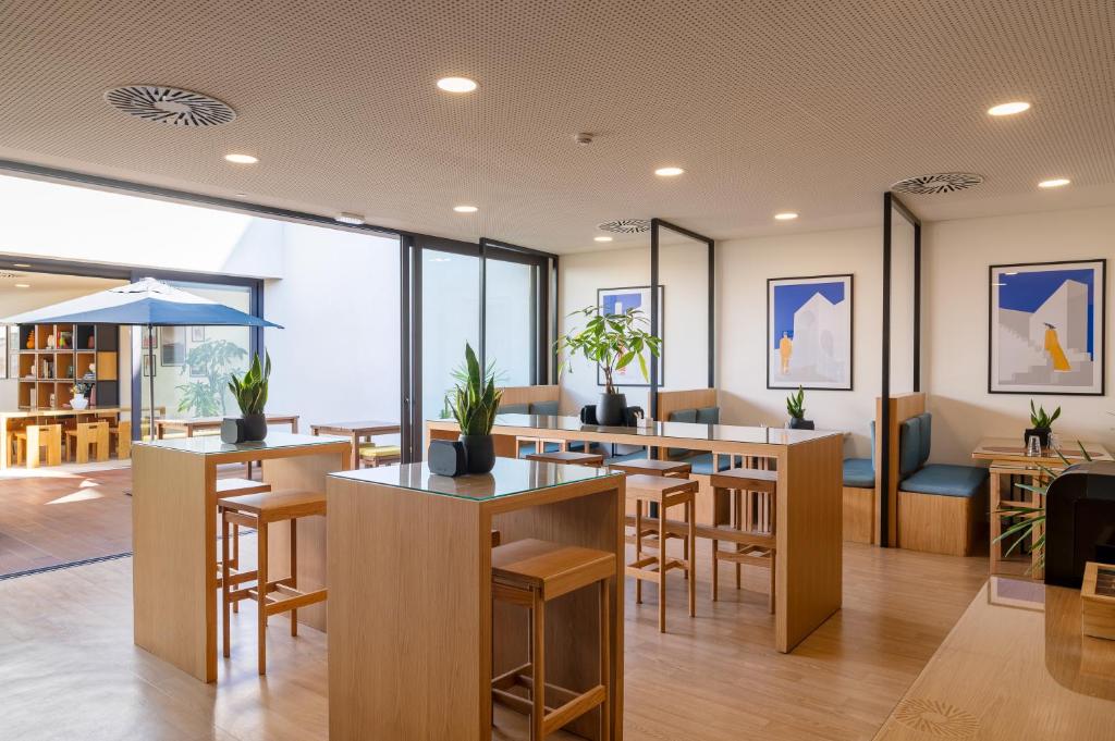 BFRESH Hotel - Padel, Pool & Fitness - Adults Only - Resim 27