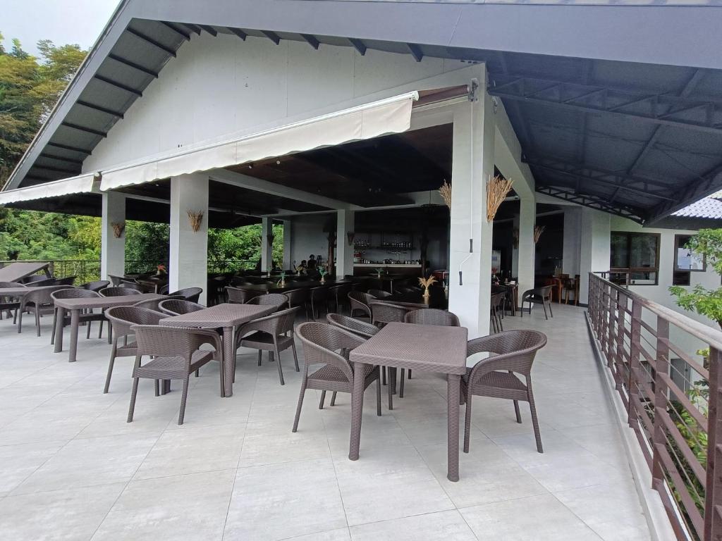 Restaurace v ubytování Mist Mountain Resort powered by Cocotel