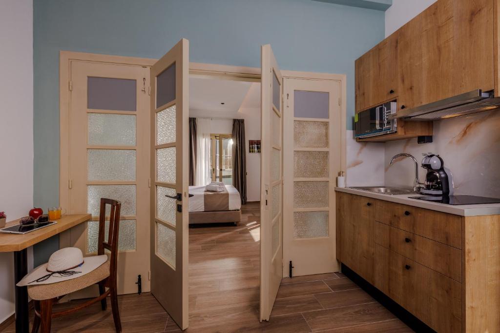 Cathedral Suites - 11