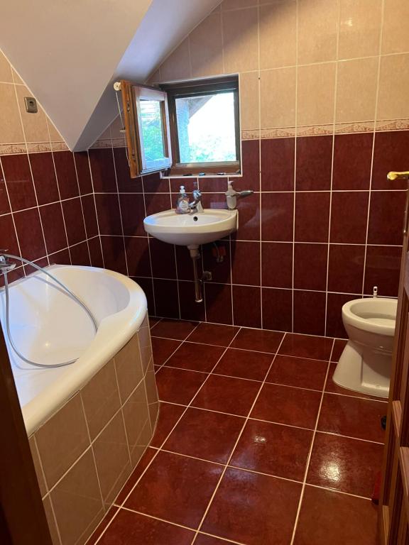 Koupelna v ubytování Bianka Hostel & Car Rent Budapest