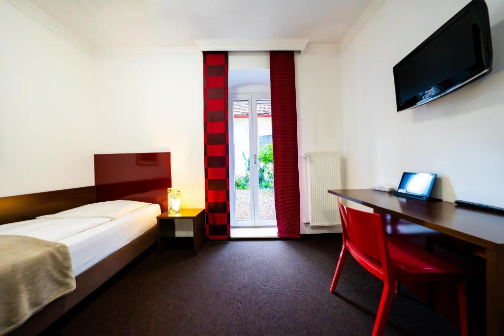Hotel Bergbauer mit Late-Self-Check-IN - Single Room