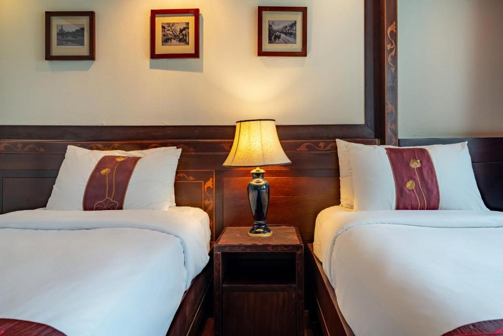 Indochina Sails Ha Long Bay - 4