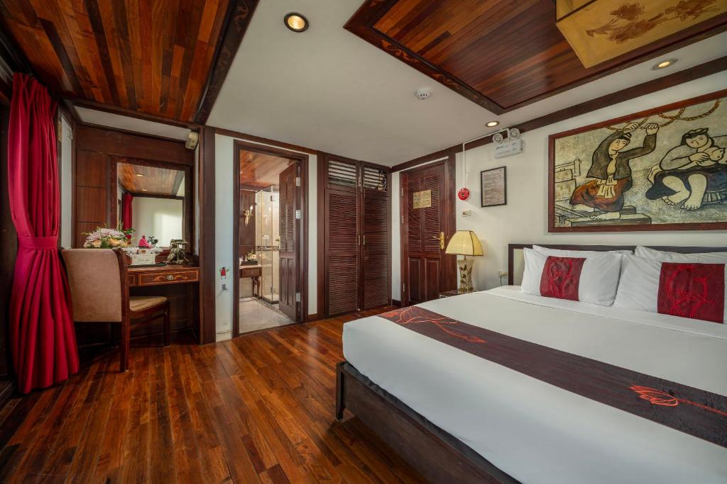 Indochina Sails Ha Long Bay - 17