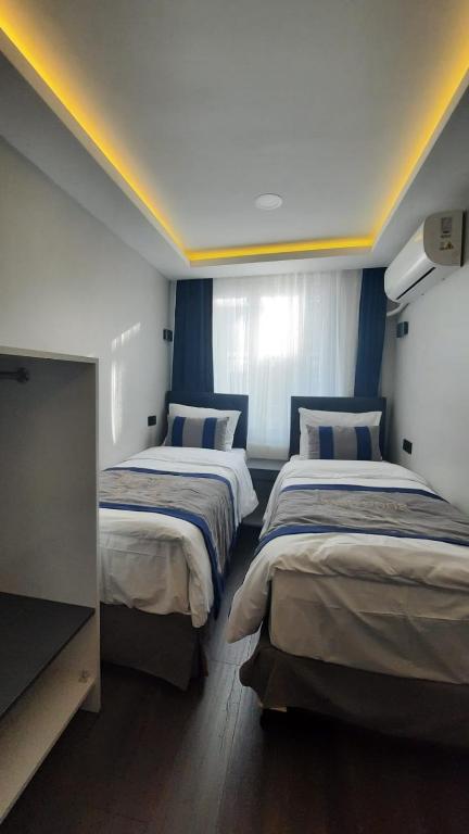 SAND DOOR HOTEL - 16