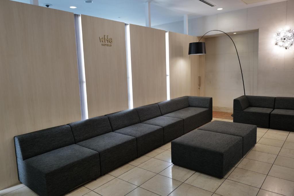 Posezení v ubytování Yokohama Sakuragicho Washington Hotel