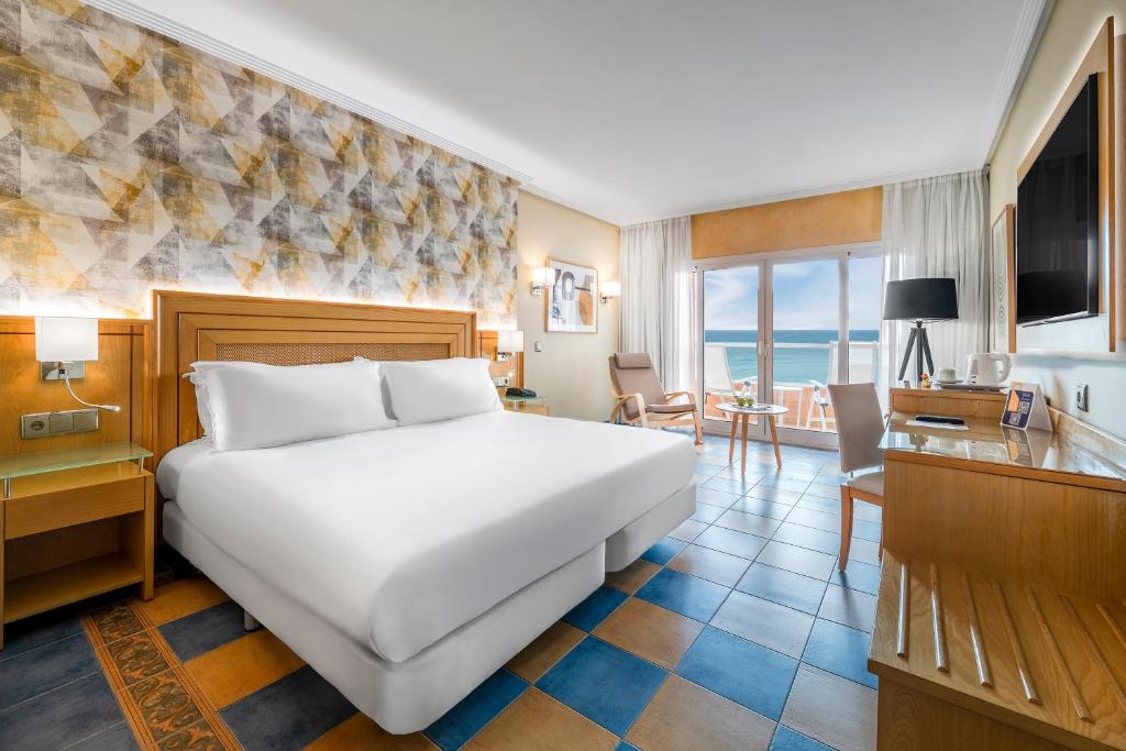 Elba Sara Beach & Golf Resort - Double Or Twin Room With Sea View